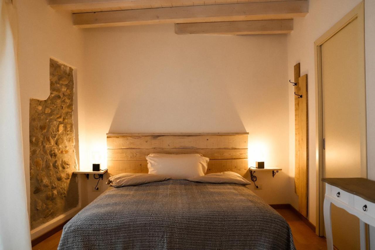 Ca Nova B&B Rivoli Veronese Buitenkant foto